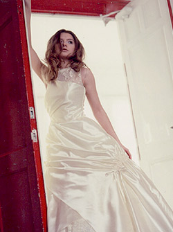 �F�{�A�V�����g���[���h���X