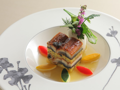 �I���W�i�����j���[