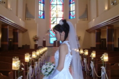 教会内の花嫁